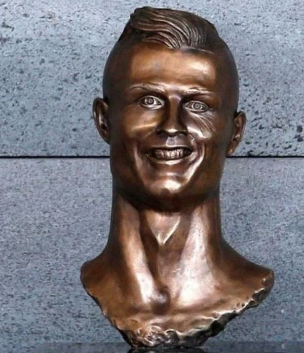 Cristiano (older) iconic statue at Madeira Cristiano Ronaldo Airport